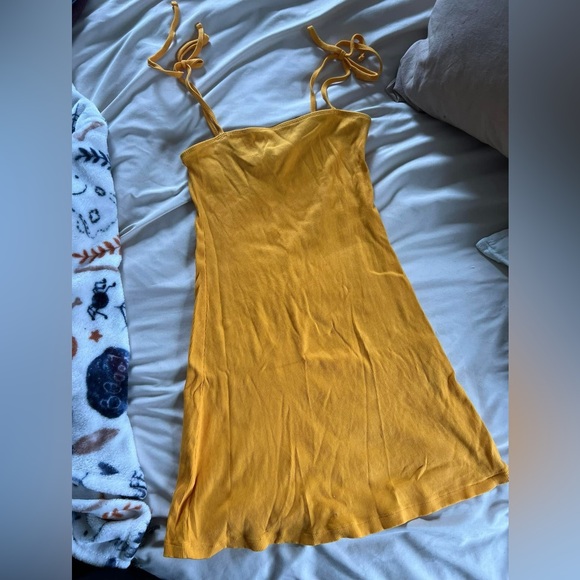 Forever 21 orange summer dress - Picture 3 of 3